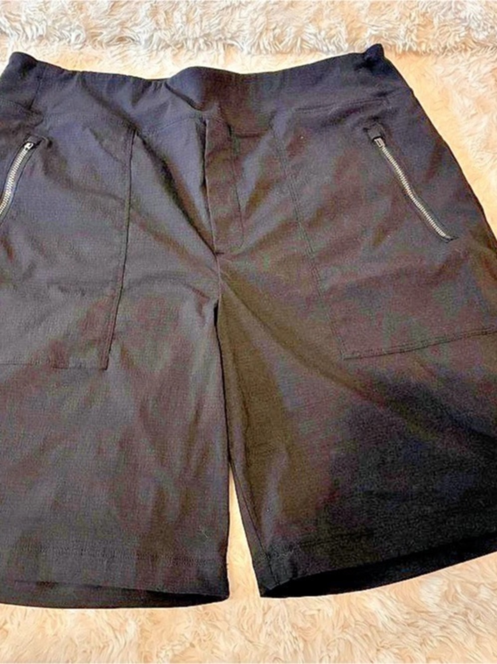 Athleta Bermuda Shorts Black Size 12